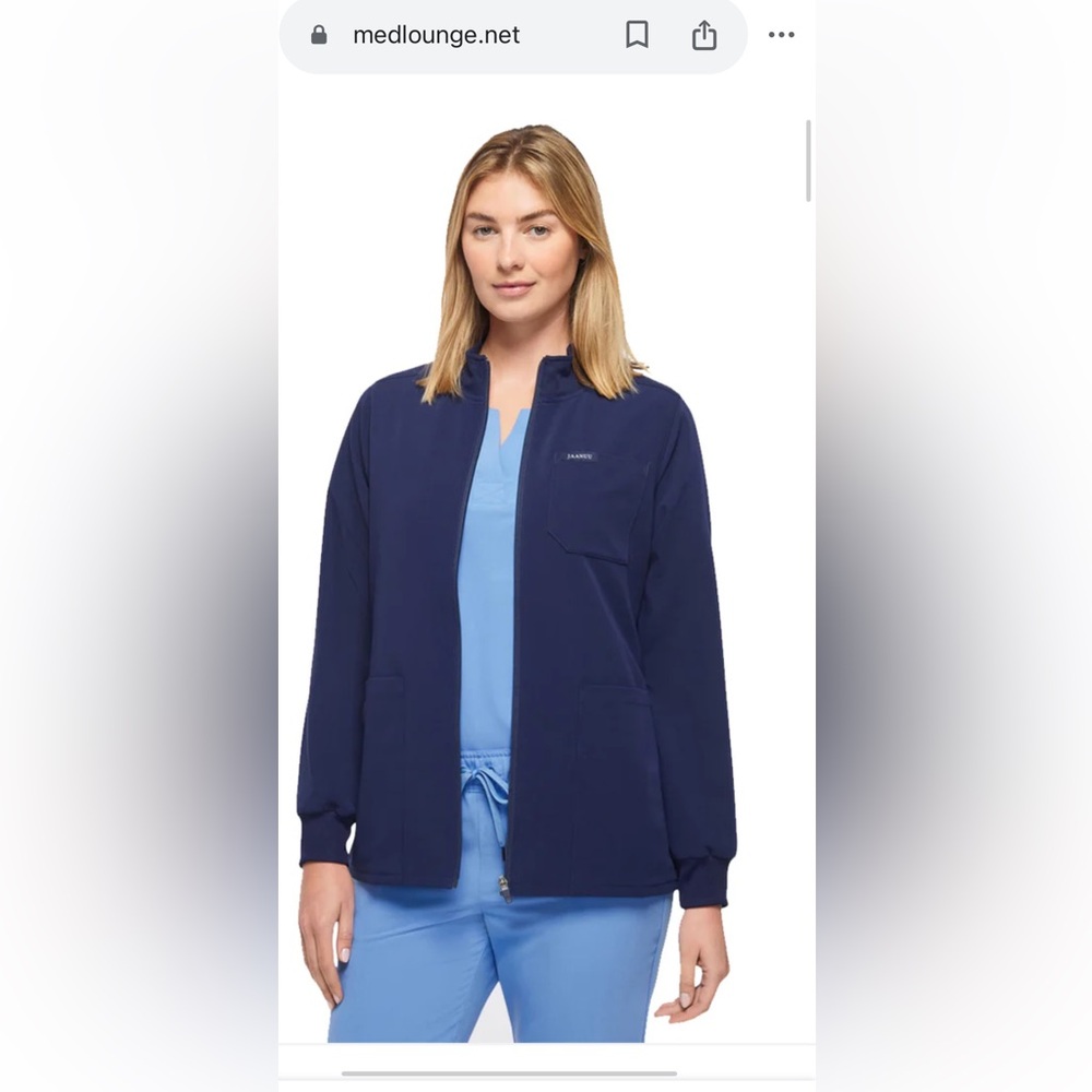 Jaanuu Navy Zip-Front Scrub Jacket